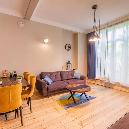 Appartement 3bdr & Main Street Vitoshka & Corner & Free Parking